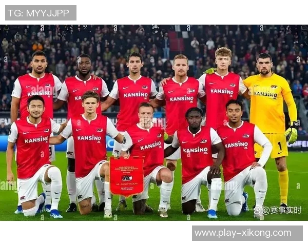 19岁荷兰中场斯米特要价6000万欧吸引皇马巴萨拜仁等豪门关注