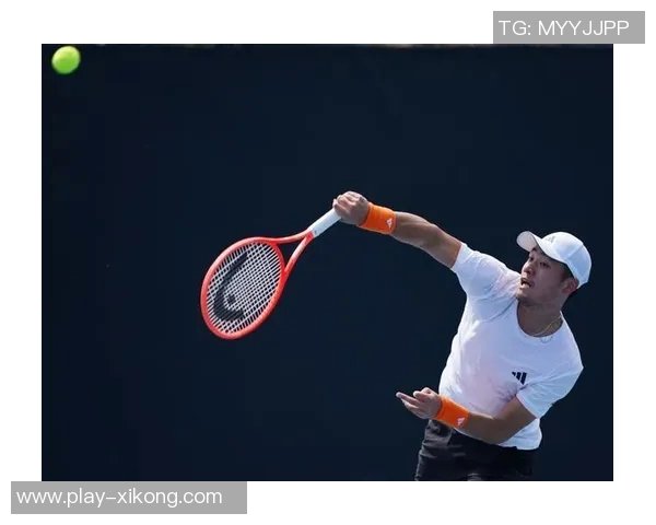 网球明星吴易昺现场助阵浙江队对决泰山队分享赵博精彩扑点瞬间 网球明星吴易昺现场助阵浙江队对决泰山队分享赵博精彩扑点瞬间