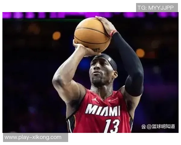 阿德巴约强调一对一防守的重要性强调外线扑防细节的落实与执行 阿德巴约强调一对一防守的重要性强调外线扑防细节的落实与执行