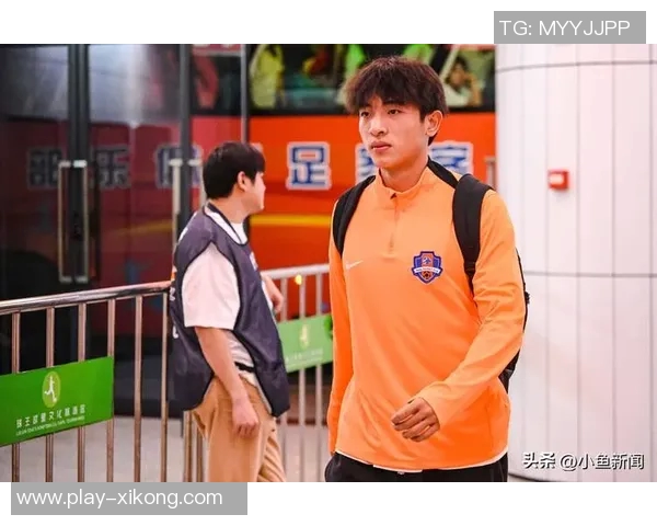 17岁魏祥鑫明年加盟法甲欧塞尔身价翻倍达40万欧位列队内第三